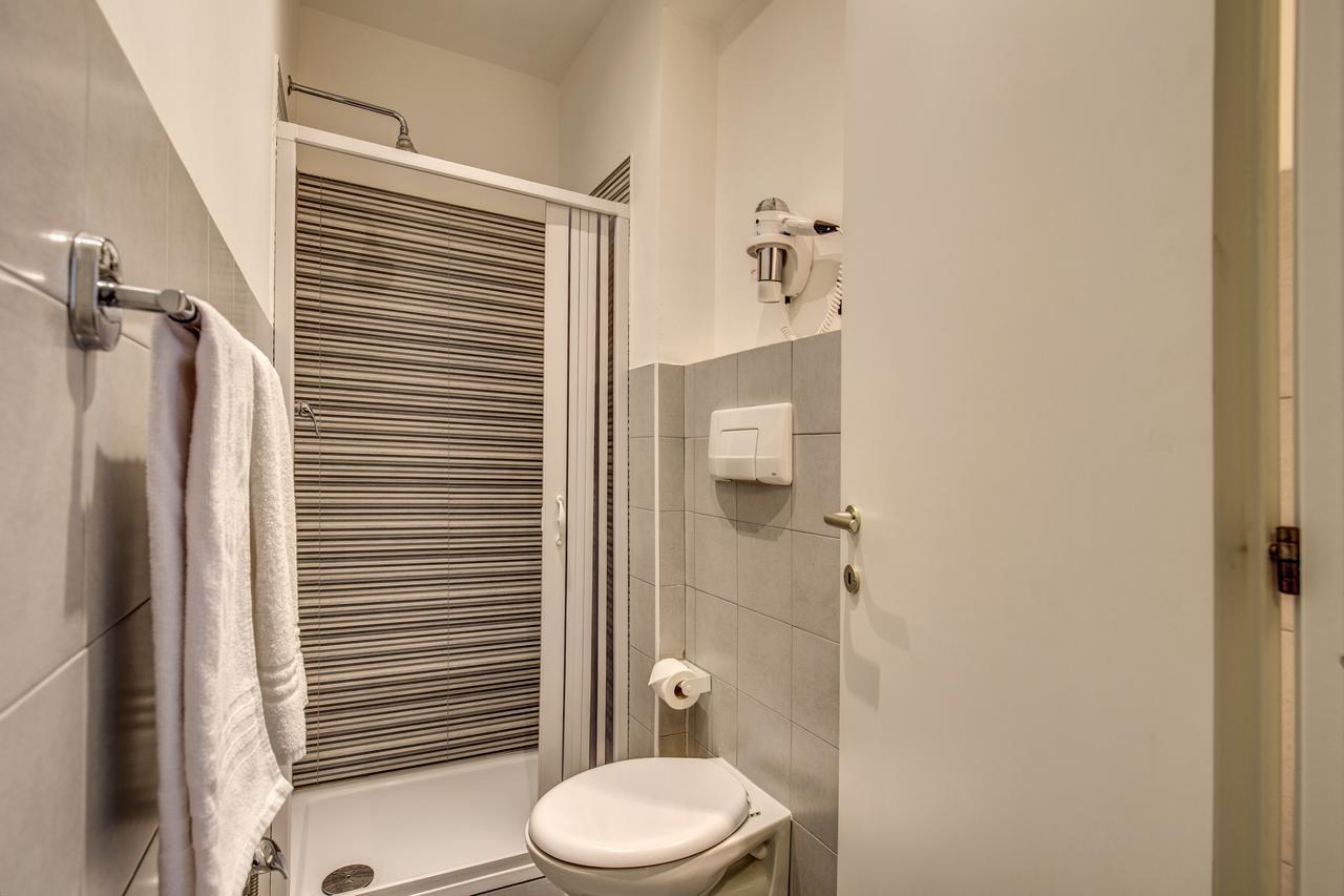 Enzo Luxury Rooms Rome Extérieur photo