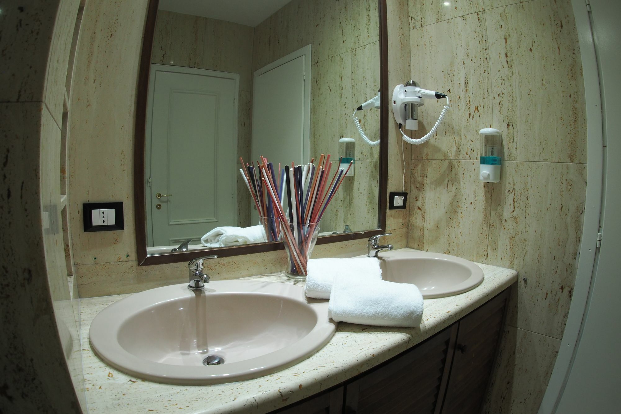 Enzo Luxury Rooms Rome Extérieur photo